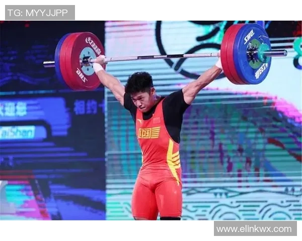 邀请赛点评：重庆足球队的配合表现